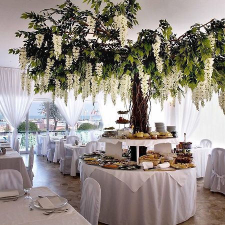 Hotel Heaven Rimini Dış mekan fotoğraf